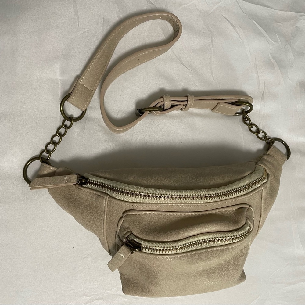 American Eagle faux leather cream crossbody/ belt bag.